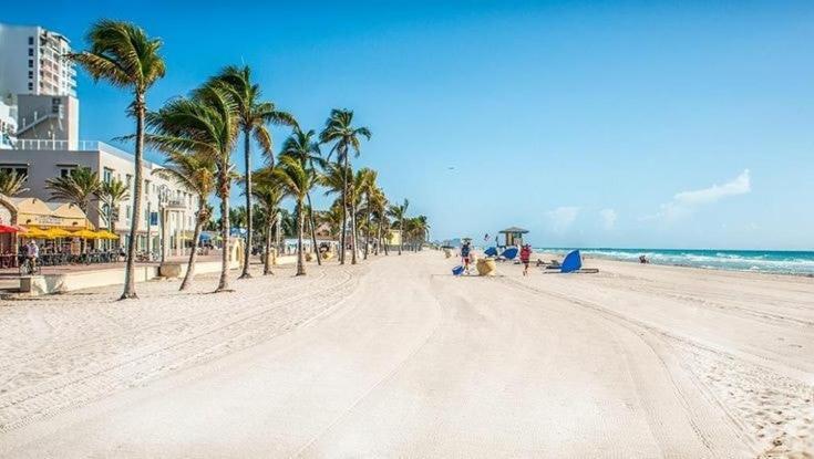 Hallandale Holiday Retreat Hollywood Boardwalk Hallandale Beach Buitenkant foto